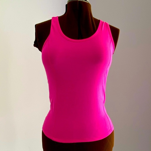💞90 DEGREE 💞by reflex sleeveless pink sports shirt . Medium. - Picture 2 of 10